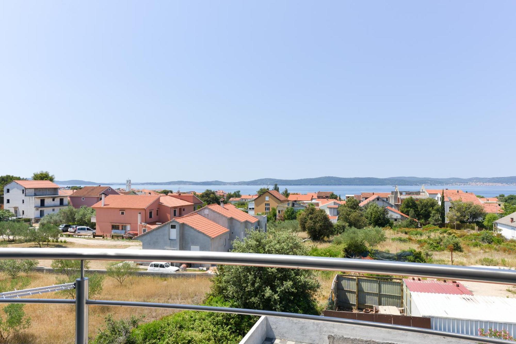 Apartmani Martin Mit Beheiztem Pool With Heated Pool Bibinje Kültér fotó