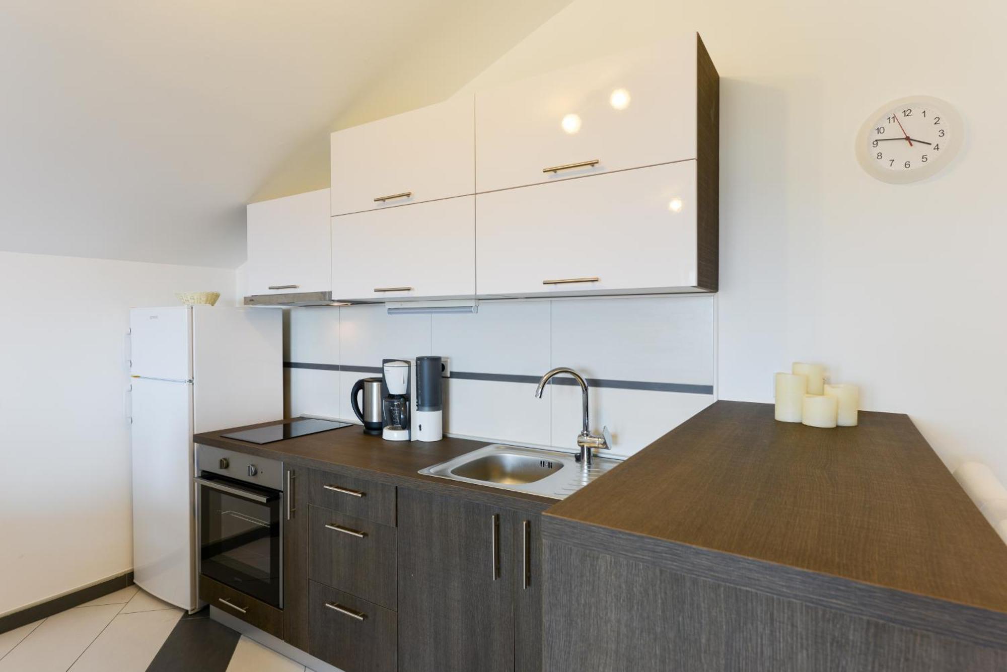Apartmani Martin Mit Beheiztem Pool With Heated Pool Bibinje Kültér fotó