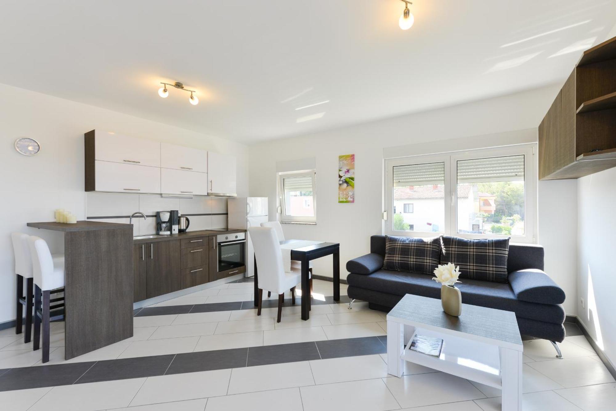 Apartmani Martin Mit Beheiztem Pool With Heated Pool Bibinje Kültér fotó