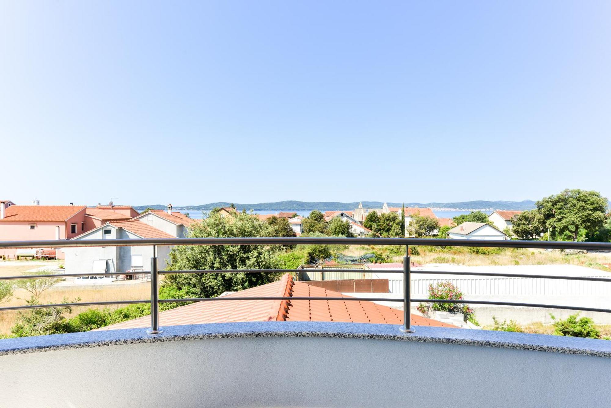Apartmani Martin Mit Beheiztem Pool With Heated Pool Bibinje Kültér fotó