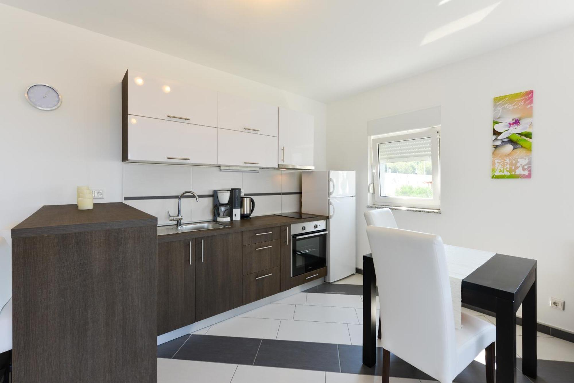 Apartmani Martin Mit Beheiztem Pool With Heated Pool Bibinje Kültér fotó
