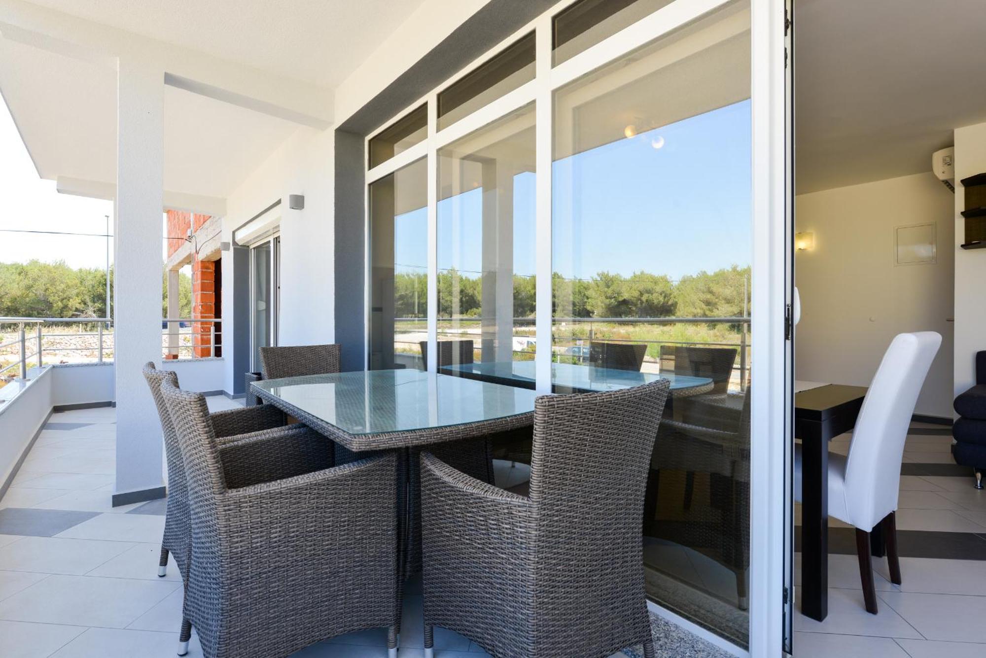 Apartmani Martin Mit Beheiztem Pool With Heated Pool Bibinje Szoba fotó
