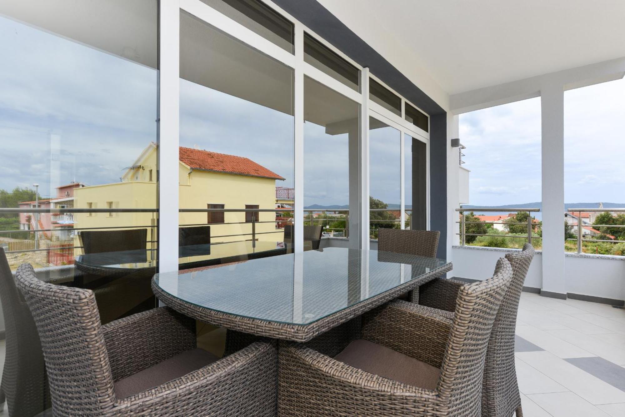 Apartmani Martin Mit Beheiztem Pool With Heated Pool Bibinje Szoba fotó